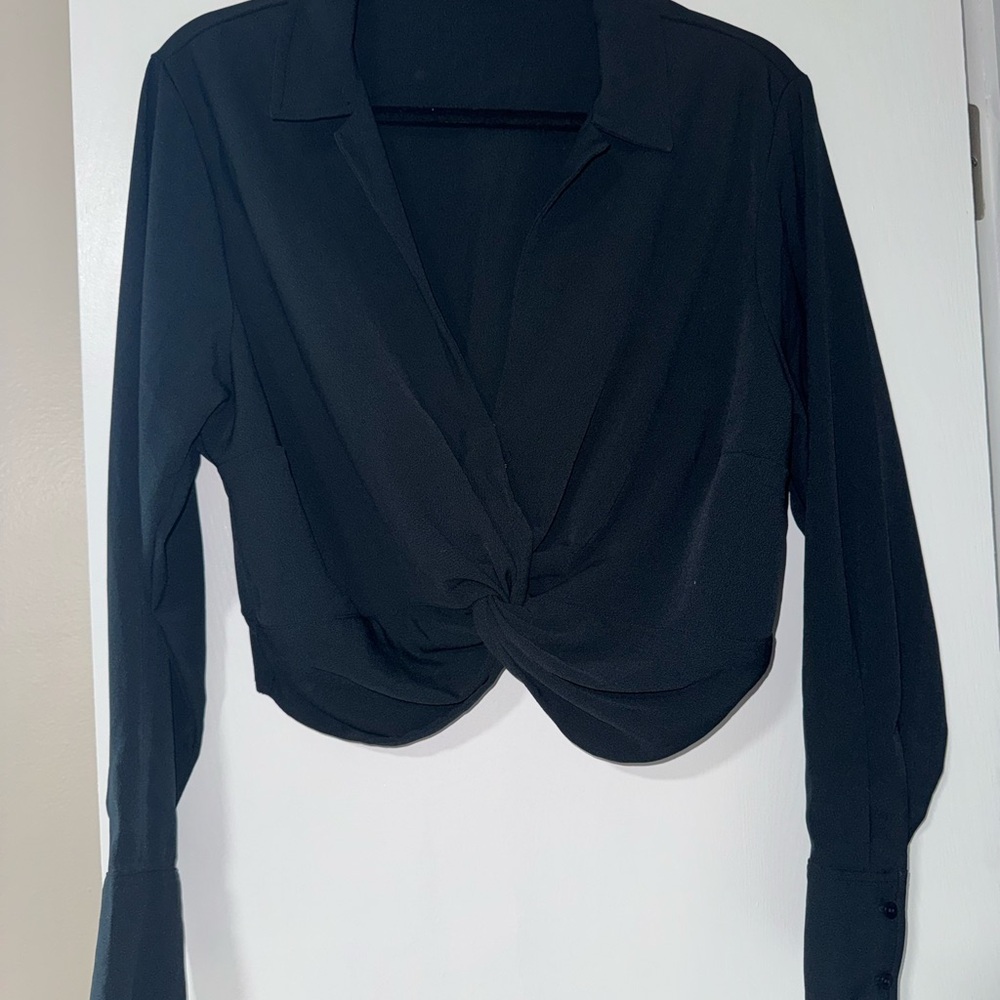 Abercrombie & Fitch Black Twist Front Button Down Shirt